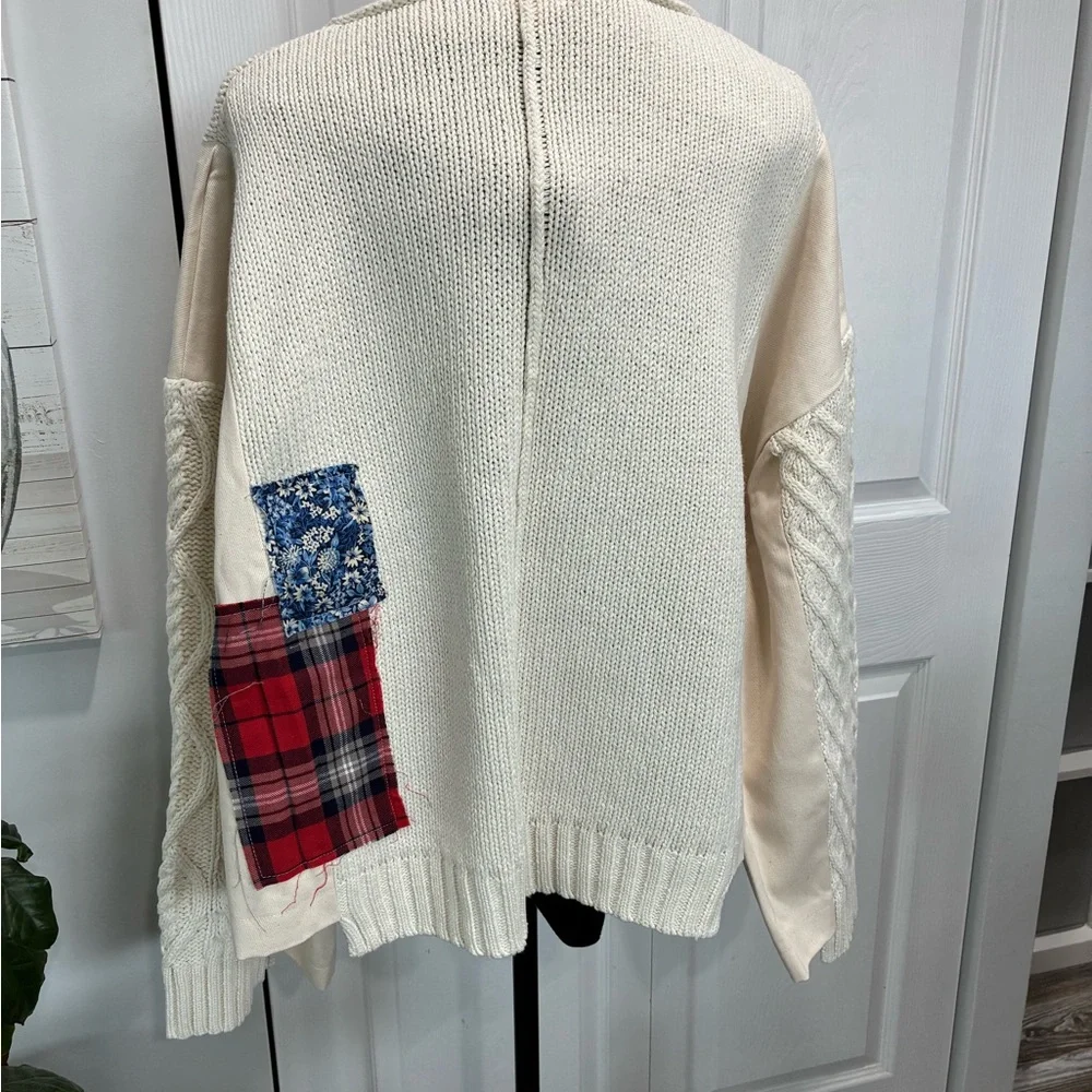 POL Cream V-Neck Sweater with Lace and Denim Accents - Picture 5 of 6